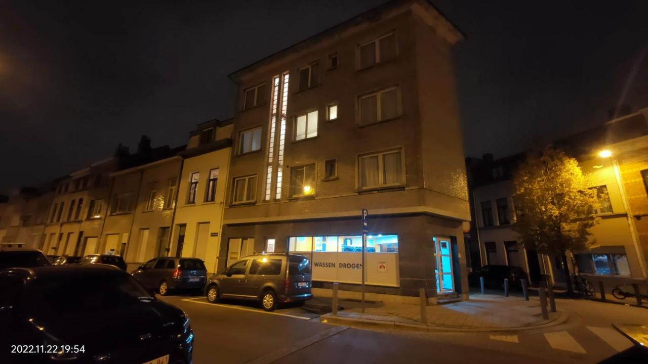 Mooi Slaapkamer! Proper En Compact Place Voor 3 Antwerpen Ngoại thất bức ảnh